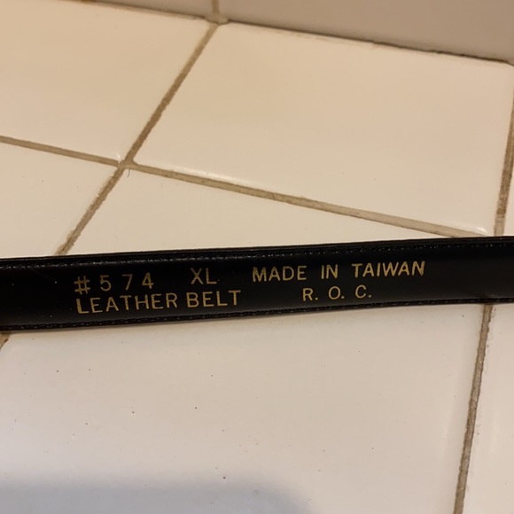 R.O.C. Leather belt size XL made In Taiwan - Picture 5 of 5